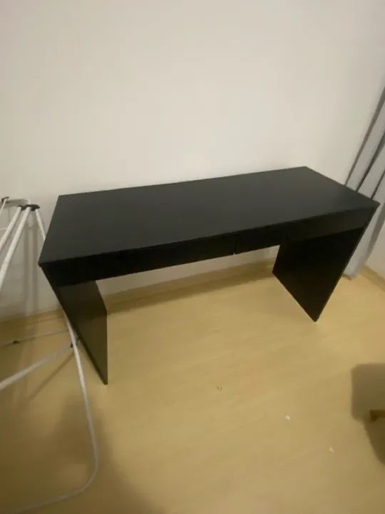 Mesa de Escritório Preta
