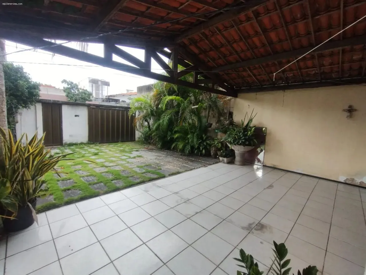 Casa Duplex para Locação em Fortaleza, Cidade dos Funcionários, 4 dormitórios, 3 suítes, 4