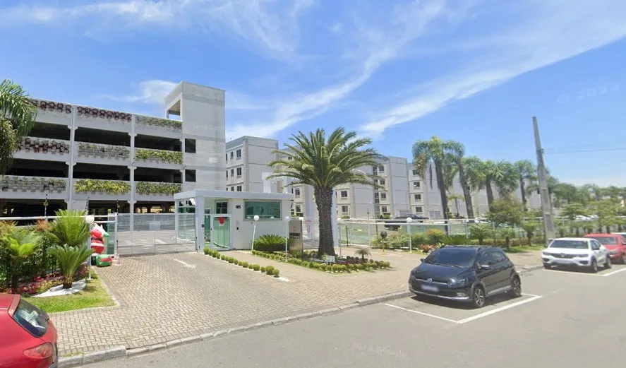 Apartamento com 2 quartos para alugar por R$ 1700.00, 38.40 m2 - PINHEIRINHO - CURITIBA/PR