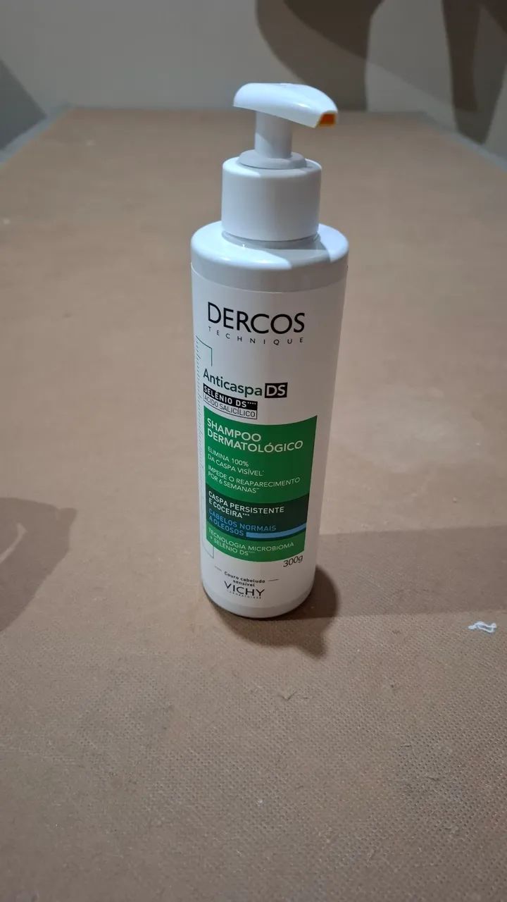 Usado uma única vez Shampoo Vichy,Dercos Anticaspa DS 300g