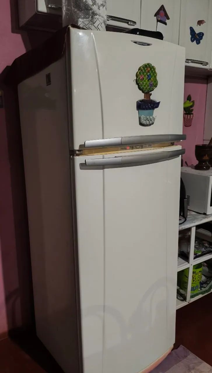 Geladeira Brastemp gelo seco 