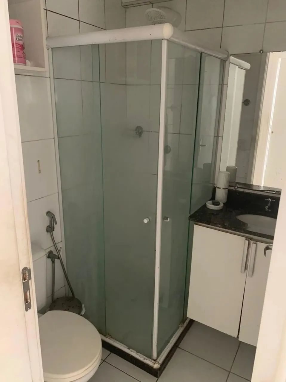 Apartamento para venda possui 56 m² com 2 quartos, Varanda, Suíte em Luiz Anselmo - Salvad - Foto 5