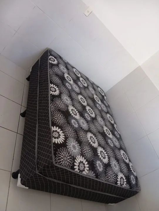 Cama Box Casal com  Estofado Floral