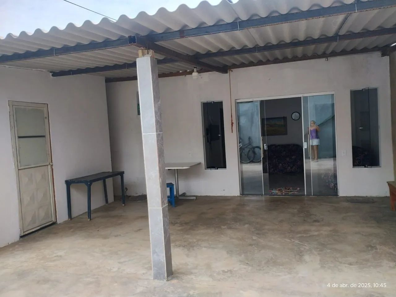 Vendo casa grande no Arapoangas 250 mil. Aceito carro 