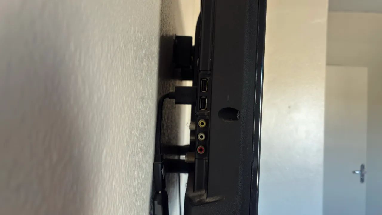 TV Panasonic + Izy Play Stick Intelbras (Android TV) - Foto 3