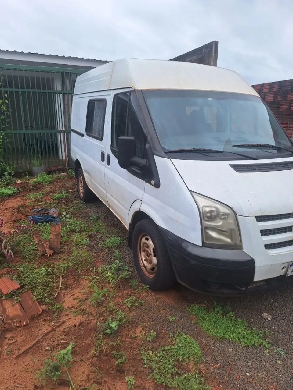Ford Transit TRANSIT Furgão 3550 2.4 TDCI Longo Dies. 2011