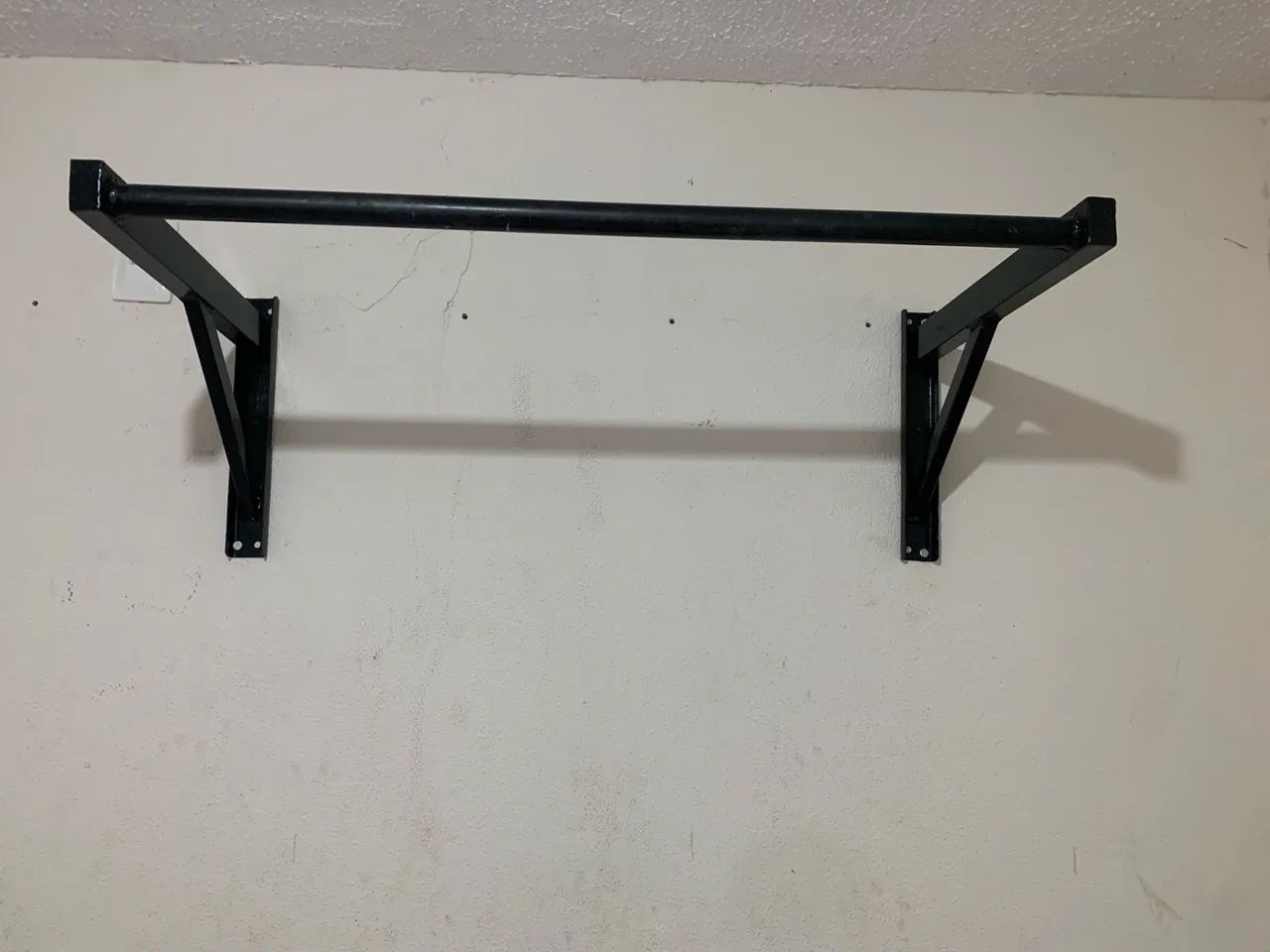 Vende-se Barra fixa