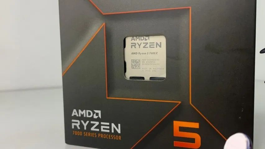 RYZEN 5 7600X - Foto 2