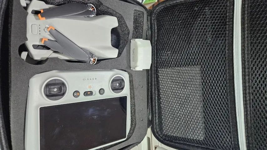 Drone DJI MINI 3 com tela - Foto 5