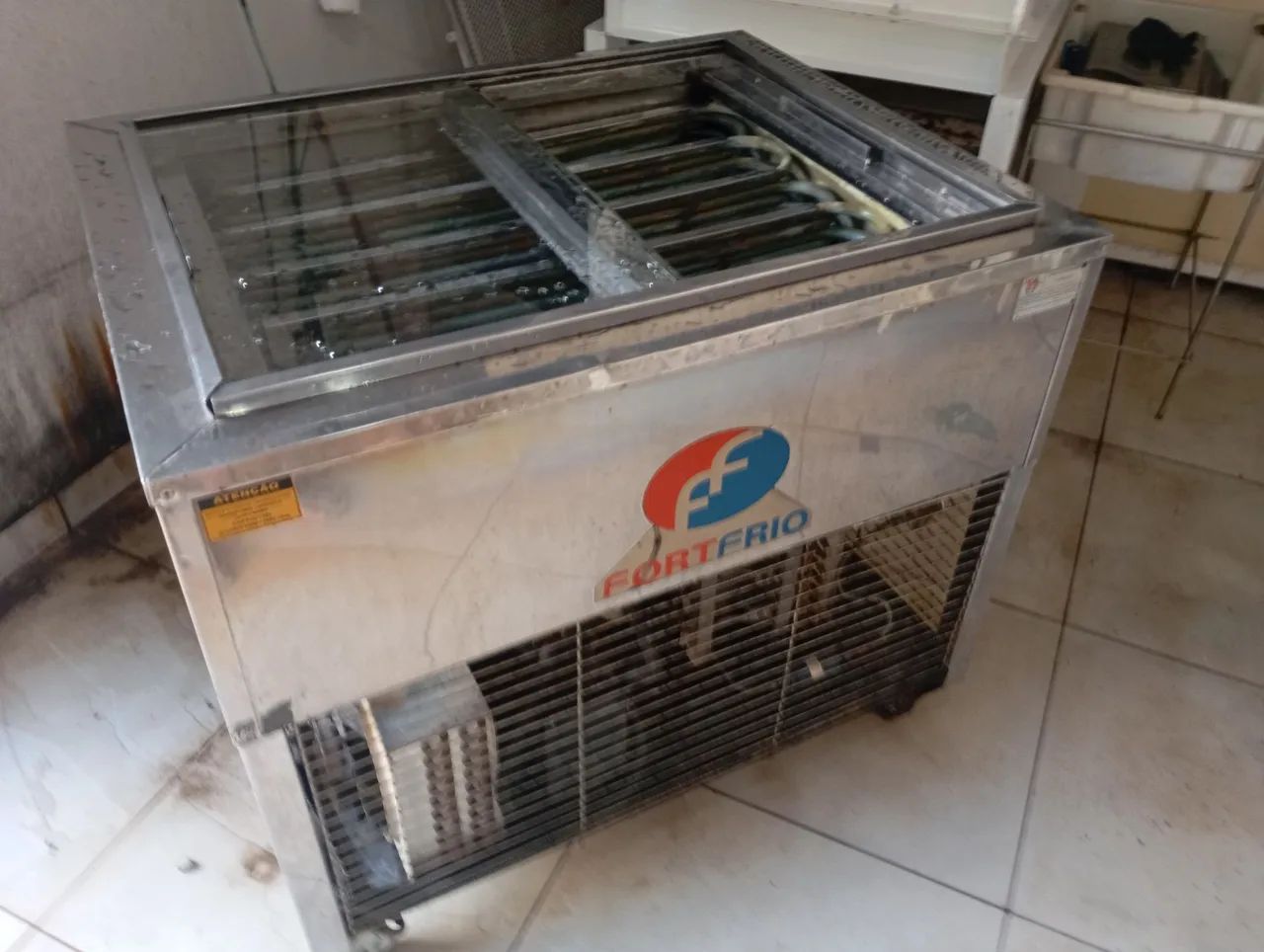 Máquina de gelo saborizado/picolé 