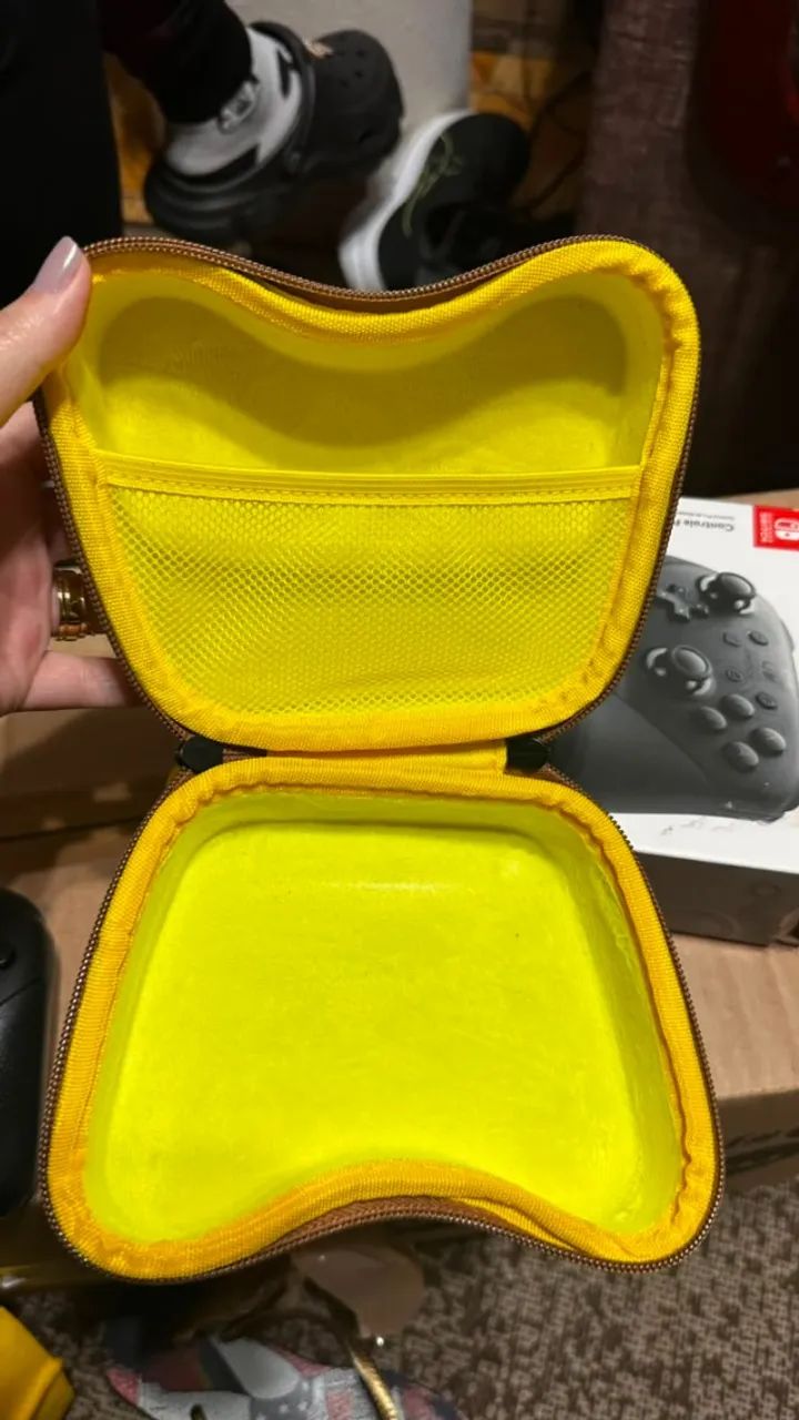 Controle Nintendo Switch Pro (Pro Controller) + Case - Foto 3
