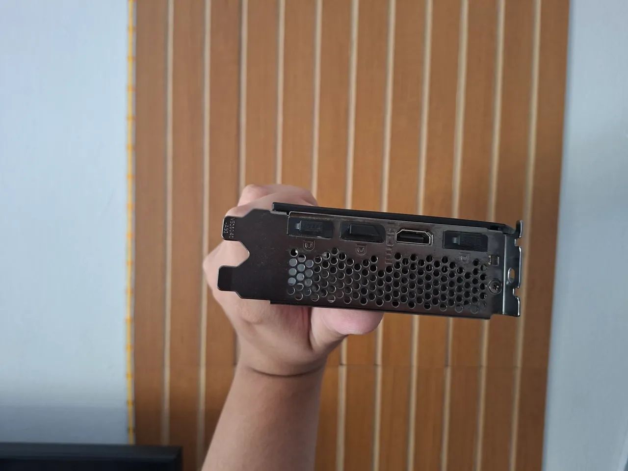 PLACA DE VIDEO RTX 4060 8GB MSI IMPECÁVEL  - Foto 4