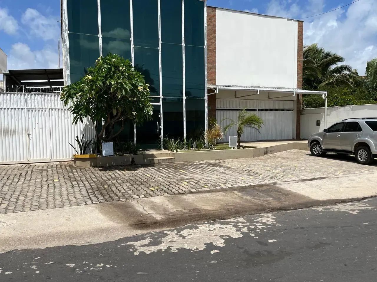 VENDA - GALPAO COMERCIAL - CALHAU