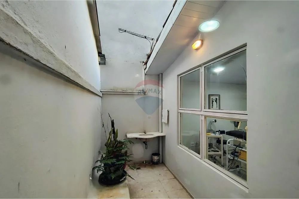 Excelente Espaço para Consultórios Reformada no Santa Efigênia, MG - Foto 5