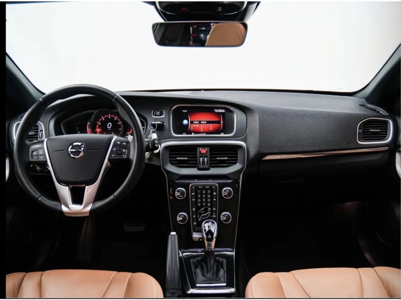 Volvo V40 2.0 Aut. 2018 - Foto 2