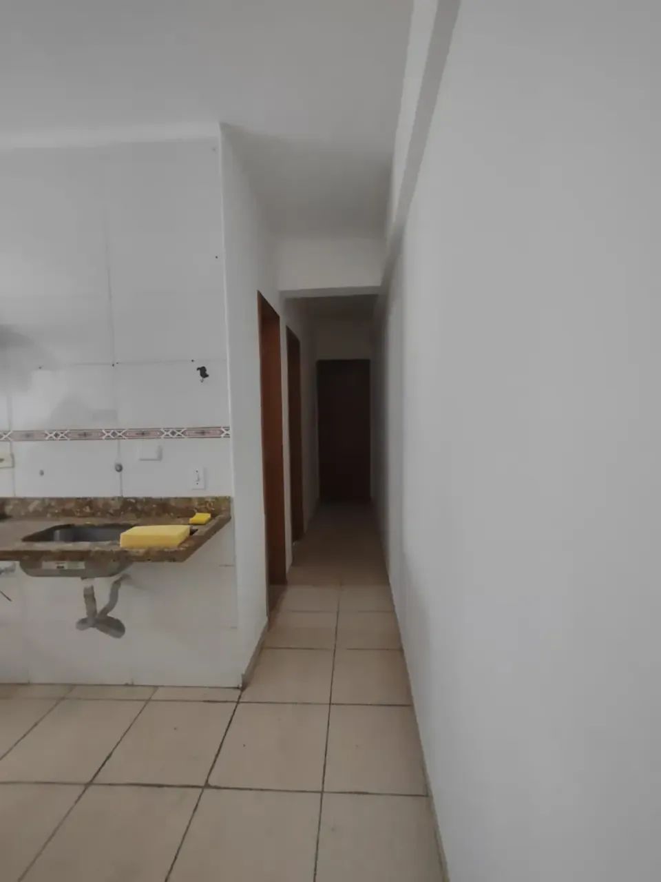 LINDO APARTAMENTO DE 2 DORMITÓRIOS  REFORMADO! - Foto 5