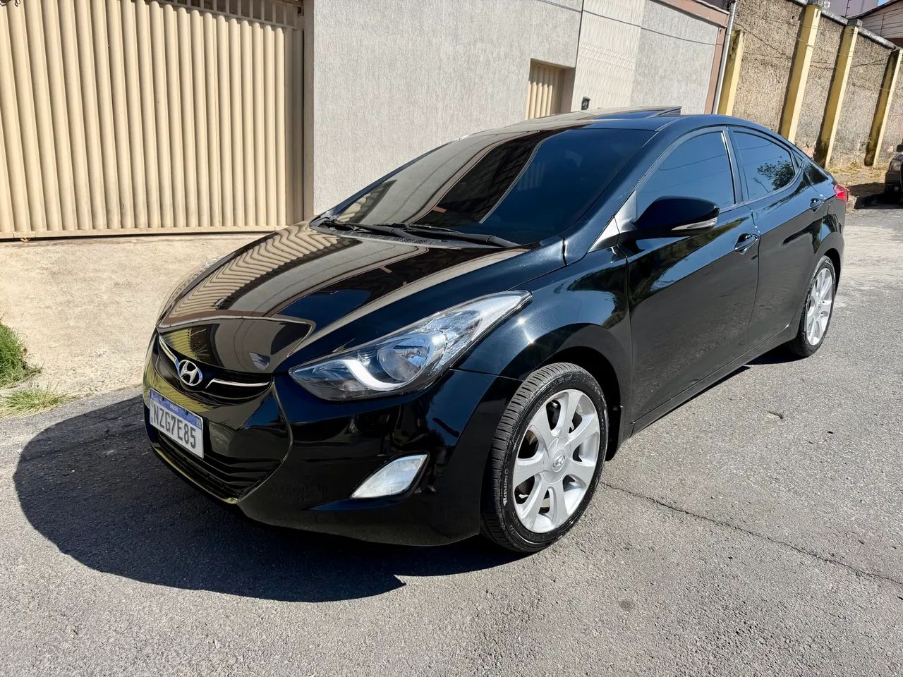 Hyundai Elantra Elantra GLS 1.8 16V Aut. 2012