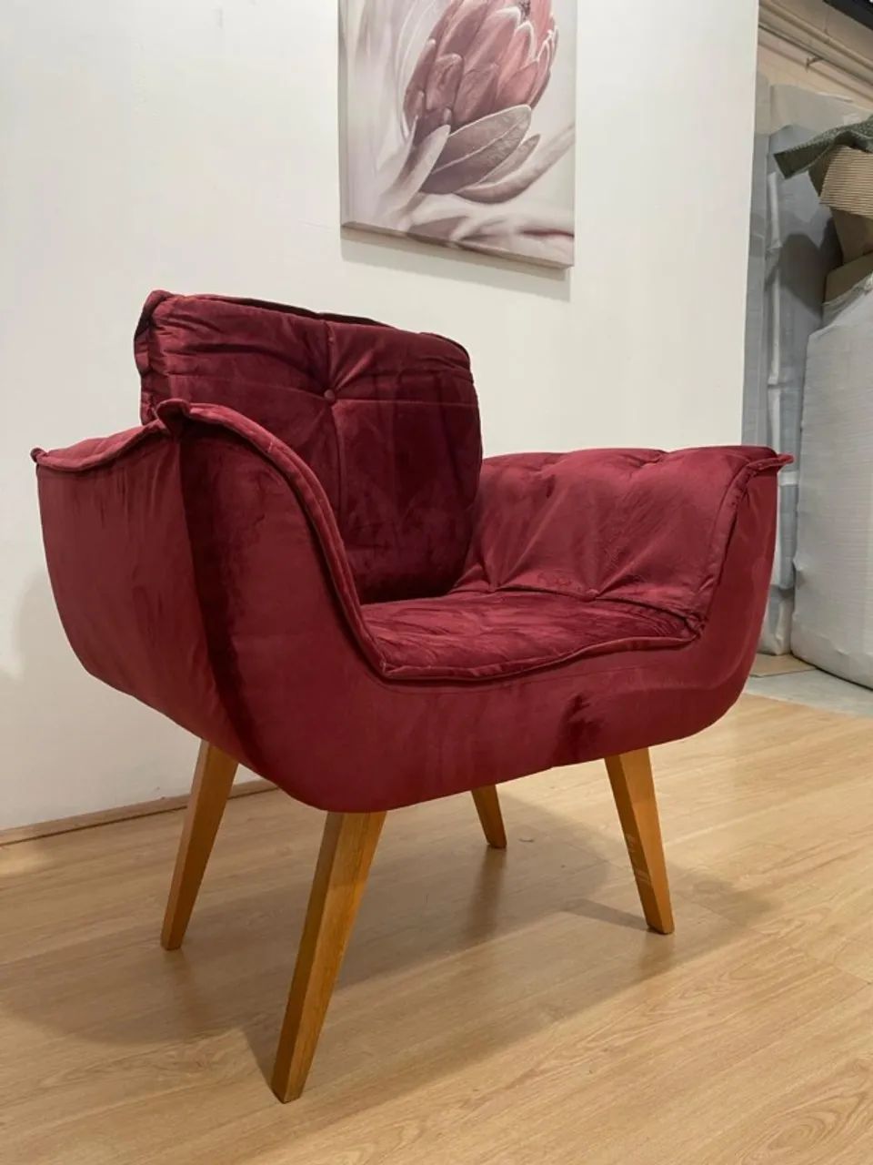 Poltrona Decorativa Confortável 1 Lugar Rebeca