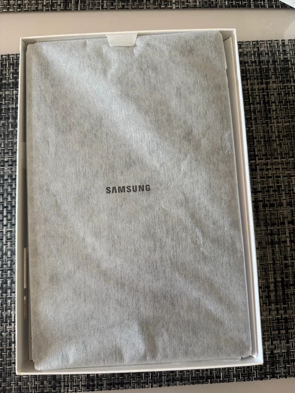 Tablet Tab S6 lite 64 gb com tela trincada  - Foto 5