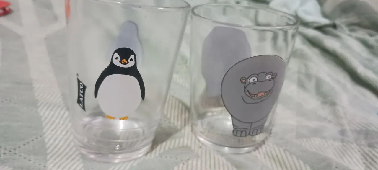2 copos antigos promoção lacta