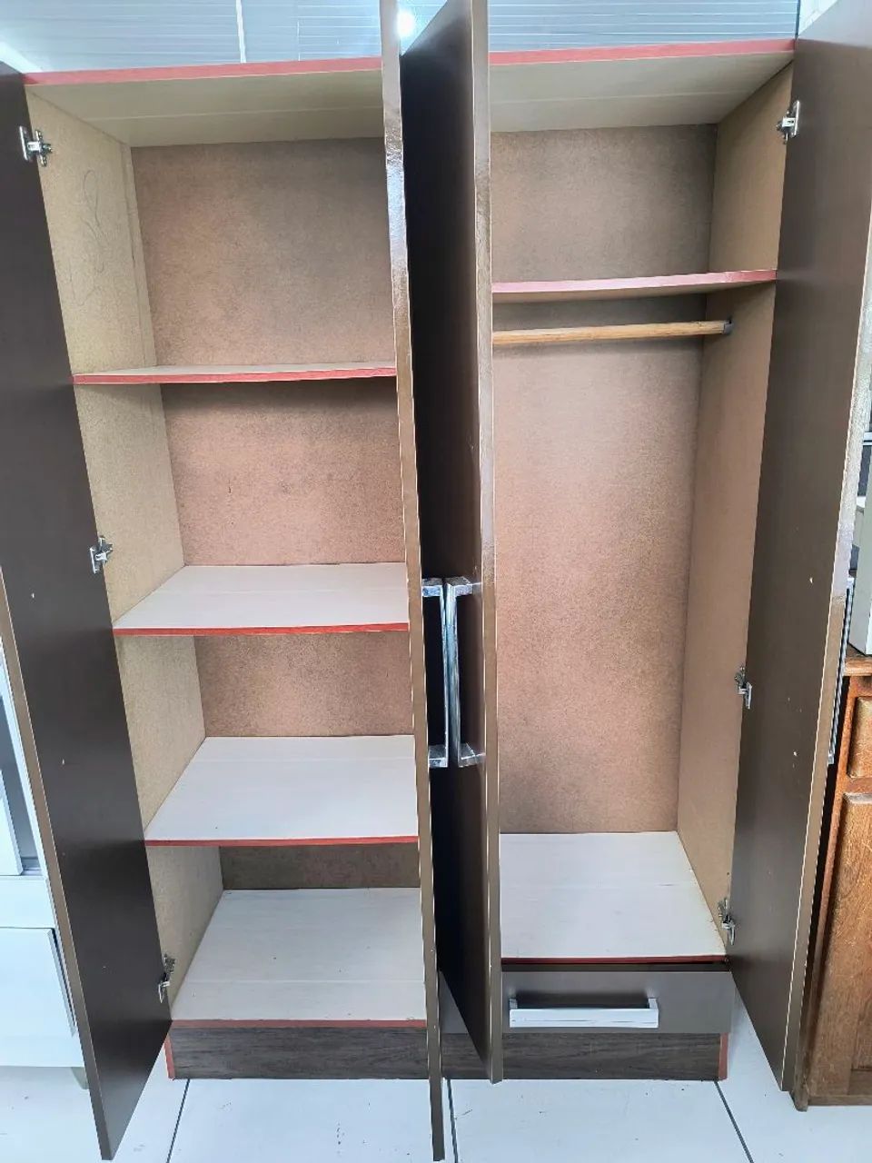 GUARDA ROUPA SOLTEIRO  - Foto 2