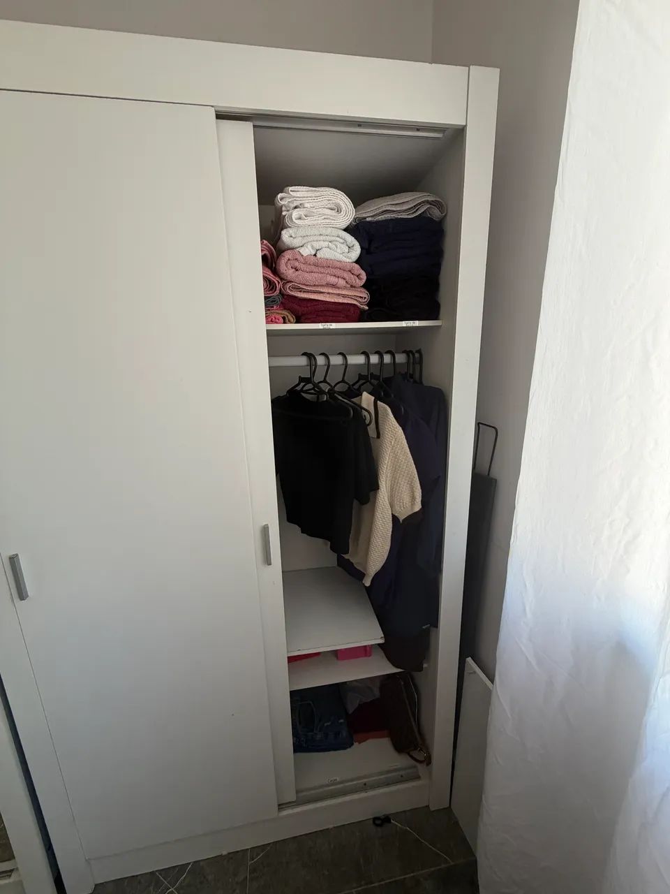 Guarda roupa solteiro - Foto 3