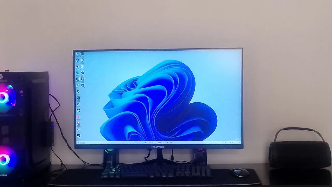 Monitor Risemode 32"