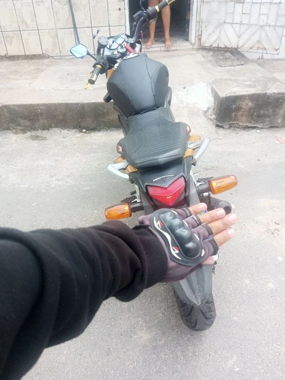 Vende-se, errei o valor,  estou pedindo 9 mil - Foto 3