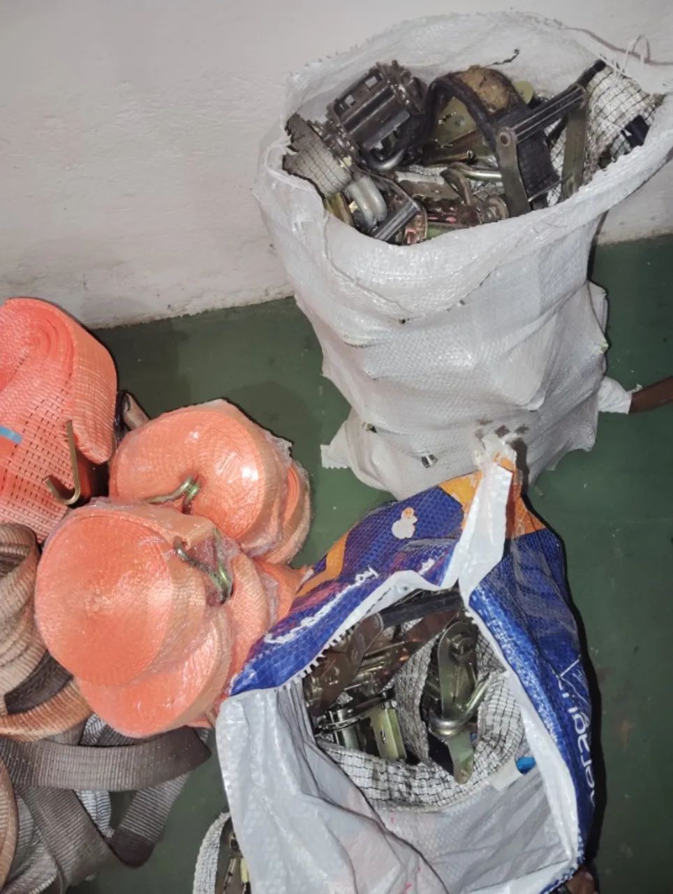 JOGO DE CINTA 5 TONELADAS  40 CINTA 40 CATRACA - Foto 3