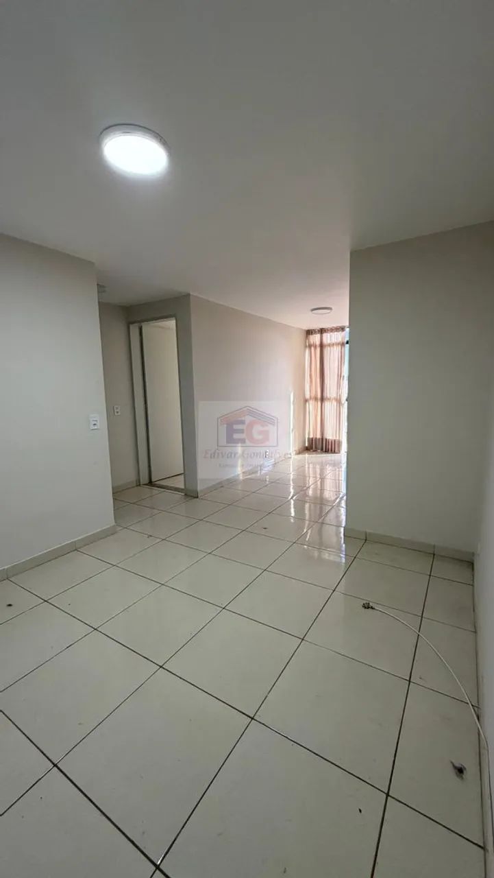 QI 04 BLOCO P - EXCELENTE APARTAMENTO REFORMADO - Foto 2