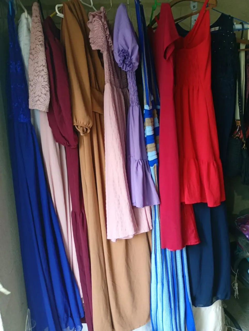 Vestidos semi _novos 