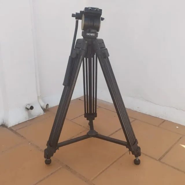 Tripé de Câmera Benro Profissonal Excelente