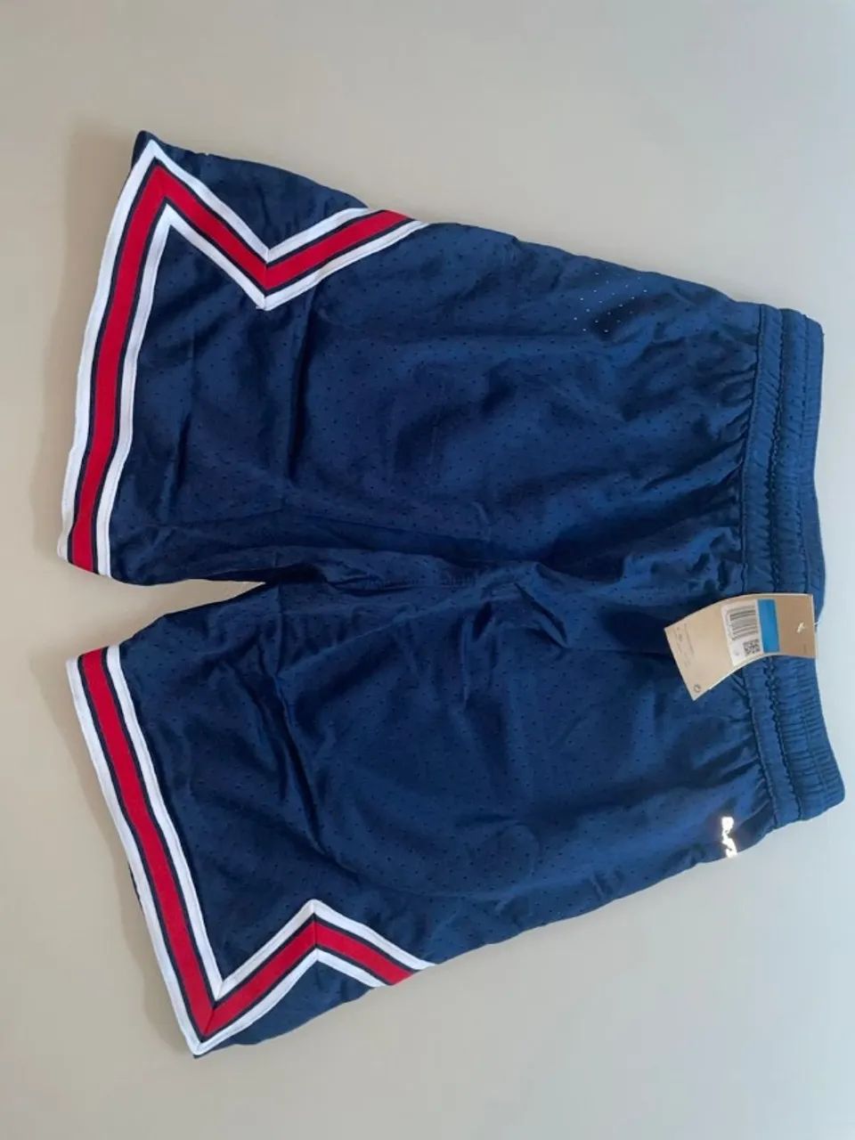 SHORTS JORDAN PARIS  - Foto 2