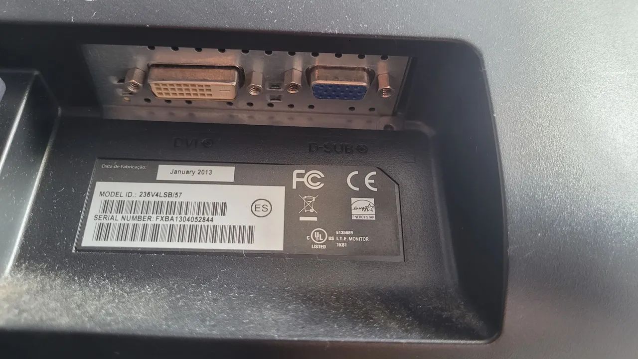 Monitor Philips quebrado - Foto 3