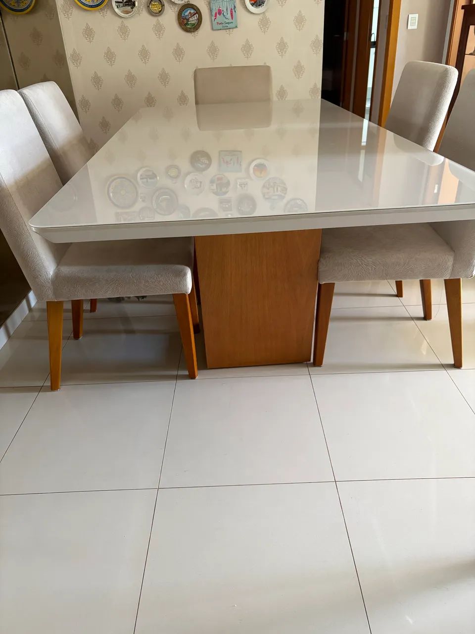Mesa de jantar linda e elegante  - Foto 3