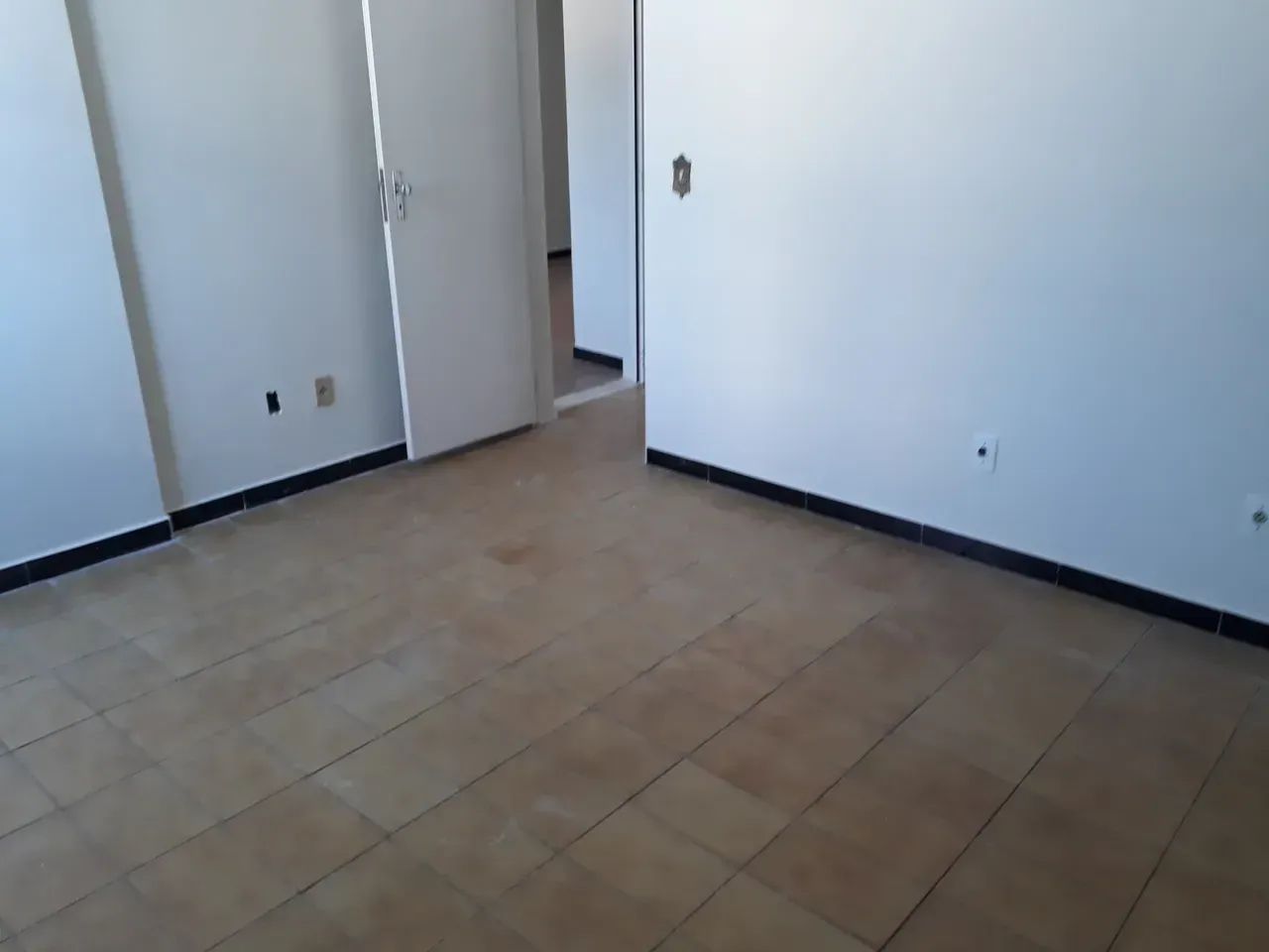 Imóvel para aluguel possui 95 metros quadrados com 2 quartos - Foto 4