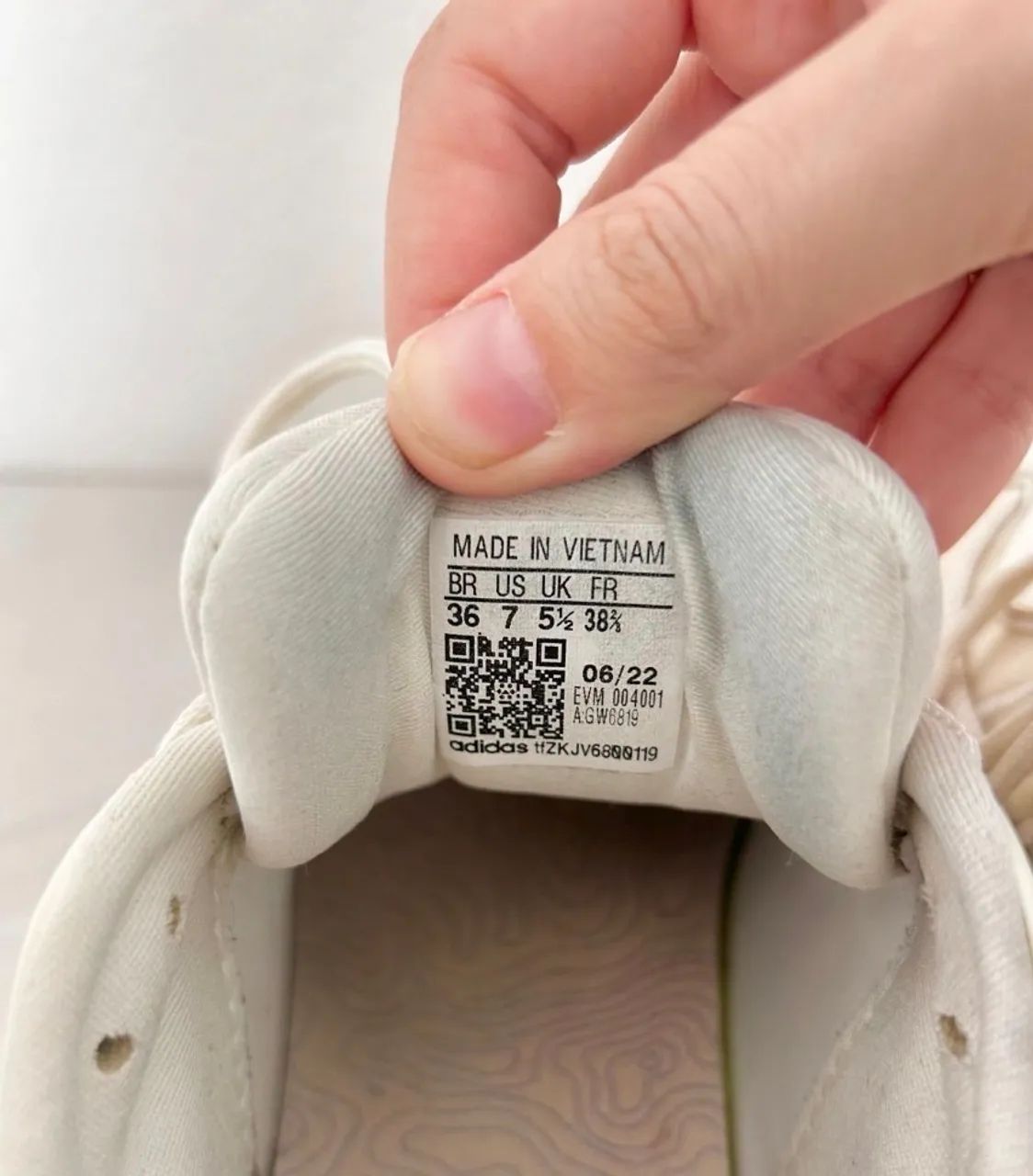 Tênis Adidas Oznova - Foto 4
