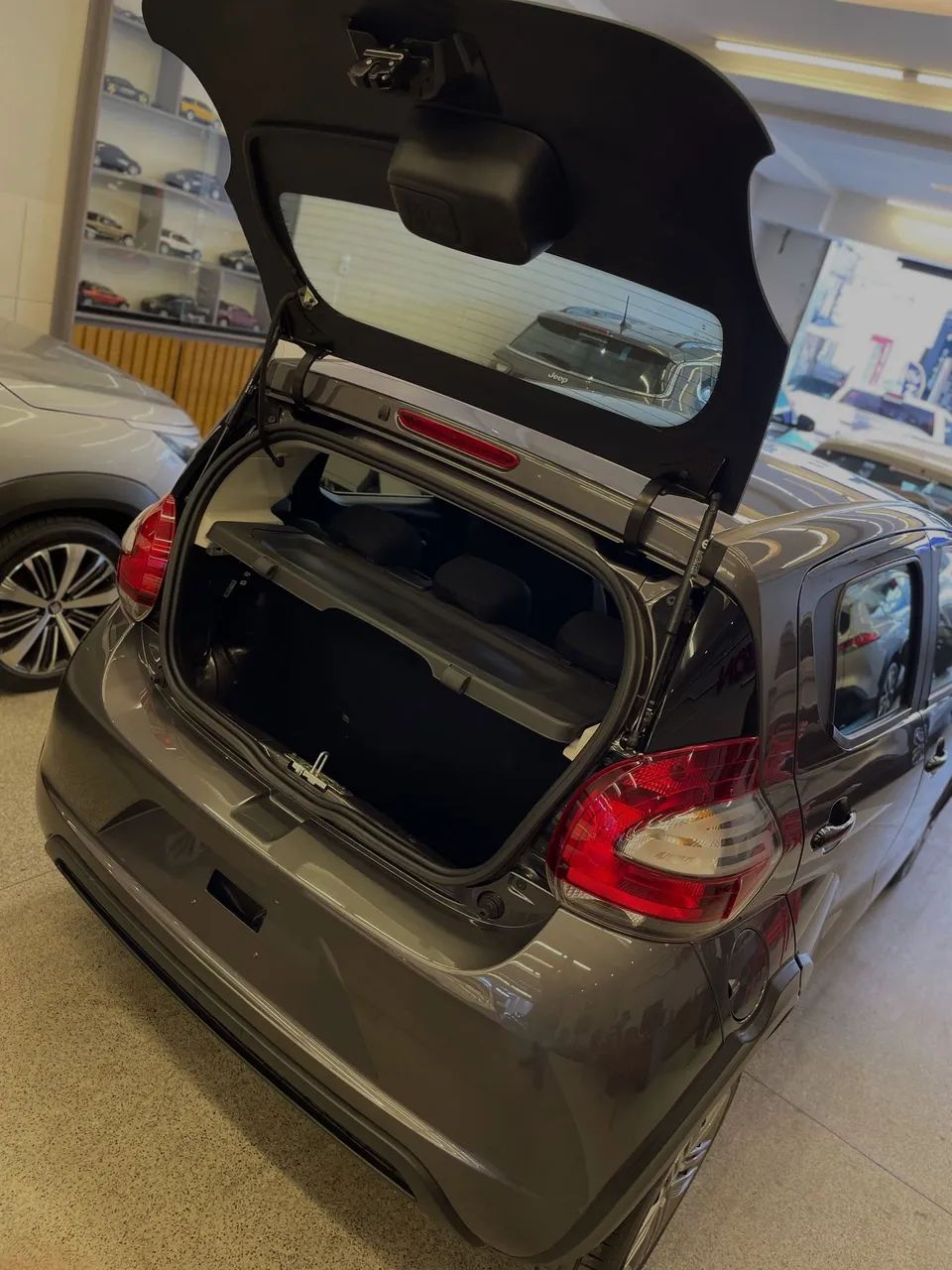 Fiat Mobi Like 1.0 Fire Flex 5P. 2025 - Foto 2