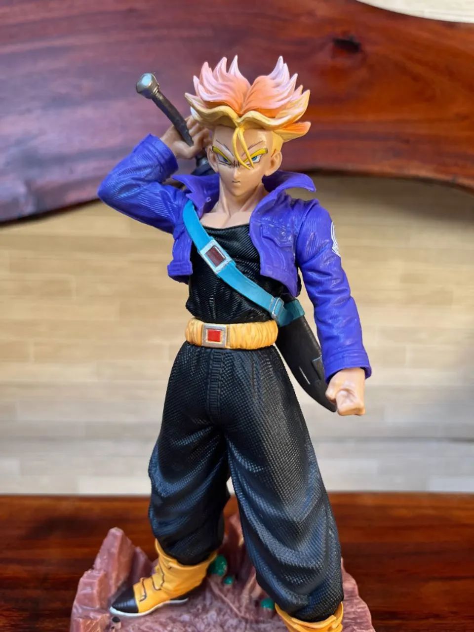 Action Figure Dragon Ball - Trunks 23cm - Foto 4