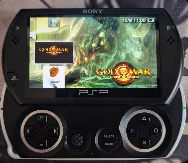 PSP GO