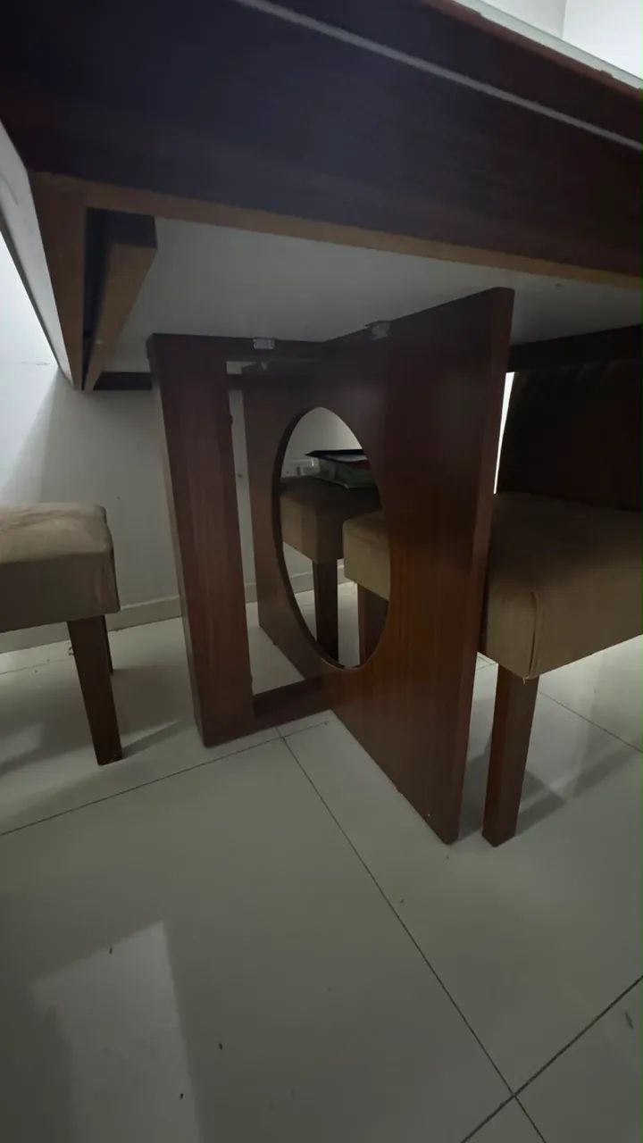 Mesa 4 lugares com tampa de vidro nova nova - Foto 2