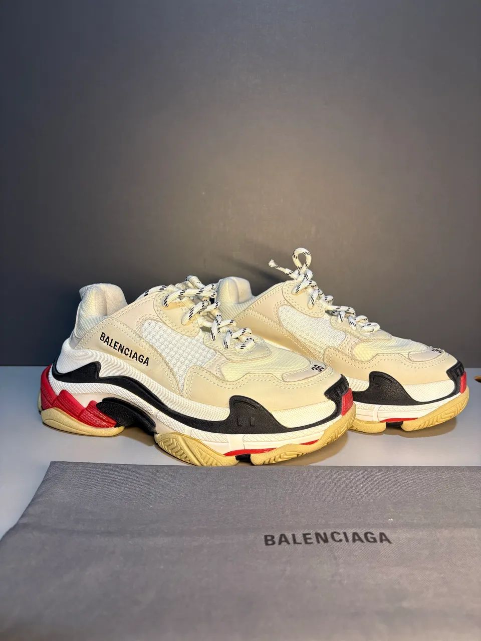 Tênis balenciaga - Triple S