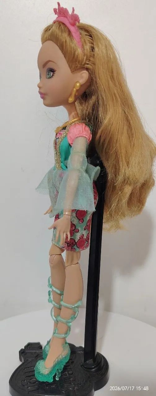 Boneca Ashlynn Ella Ever After High.  - Foto 3