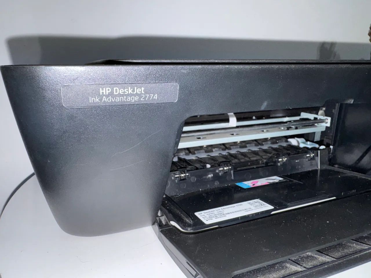 Impressora HP DeskJet Ink Advantage 2774 - Foto 4
