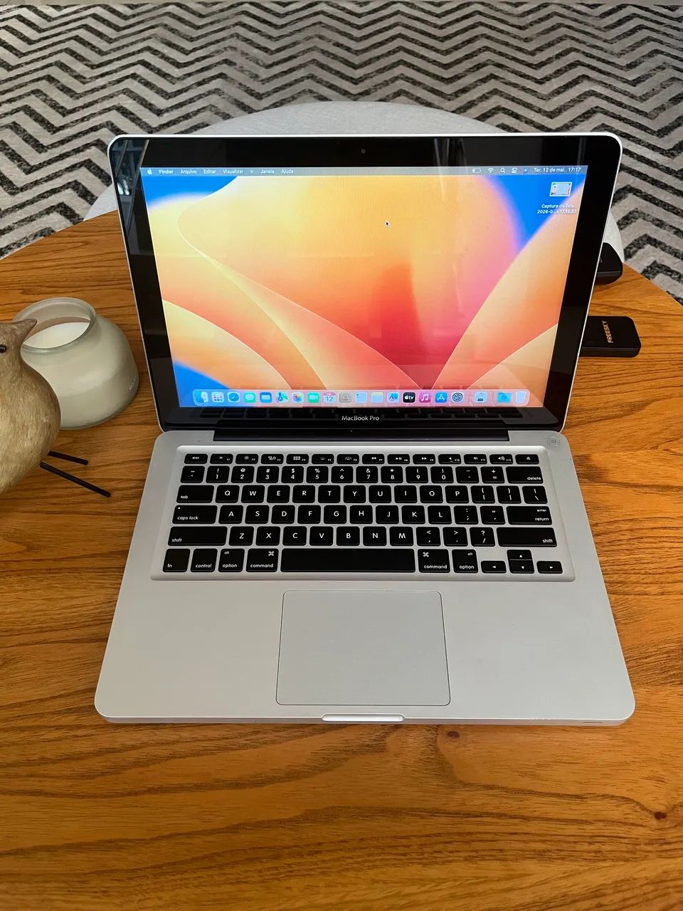 美品　MacBook Pro 13インチ i5/16GB/512GB/17回充電 OTH PRODUTOS - MacBook Pro 2020,A2251, Tela 13