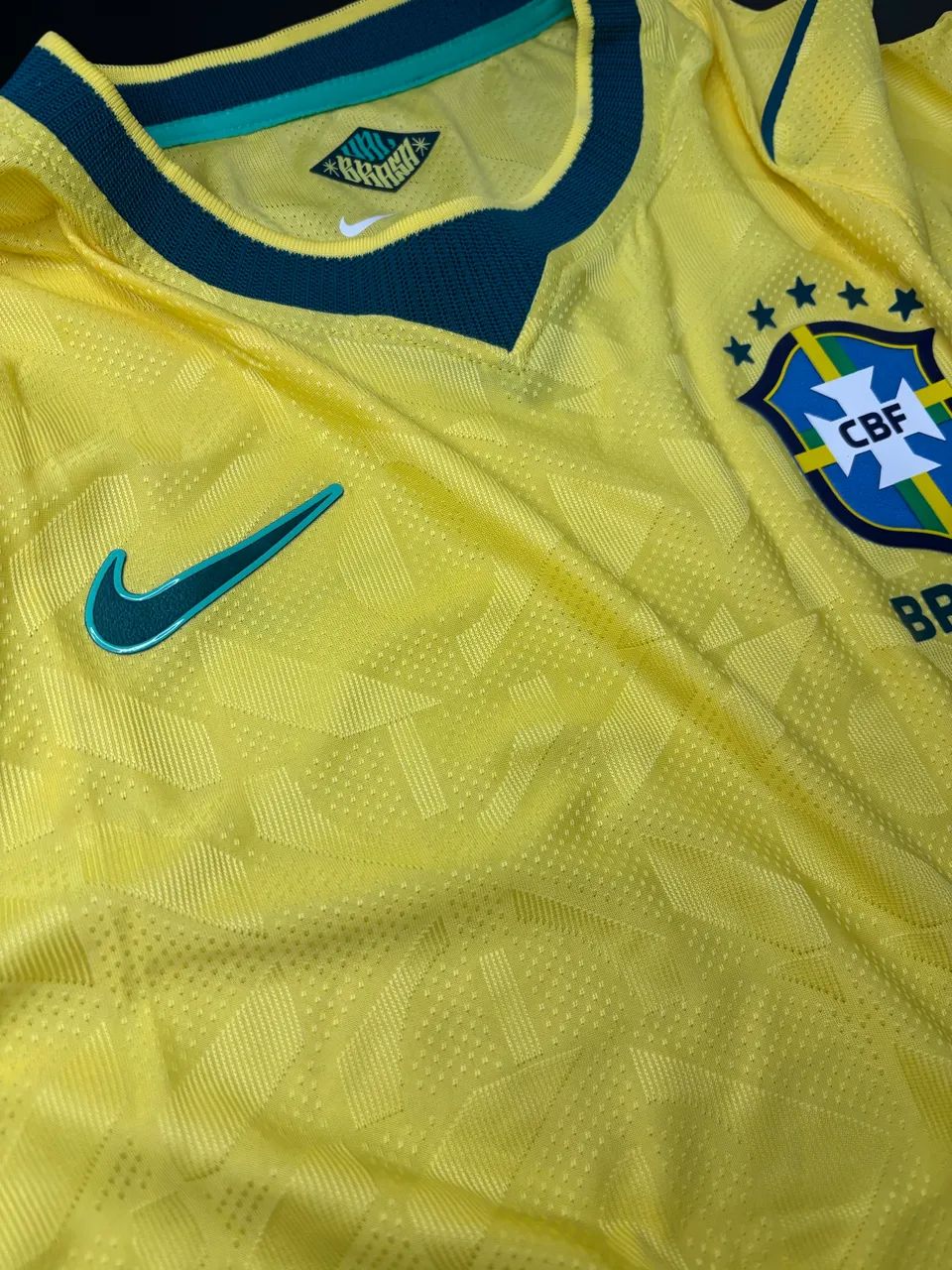 Camiseta Brasil amarela jogador - Foto 2