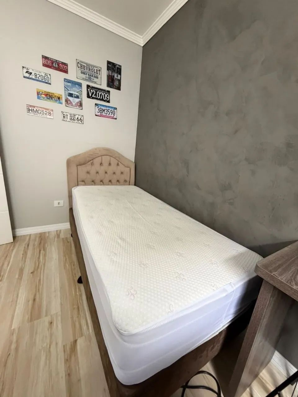 Cama Box, com cabeceira estofada - Usada - Foto 5