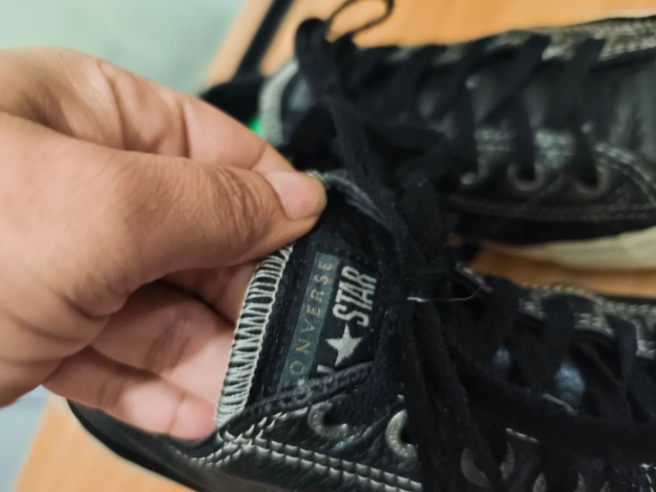Converse em couro tamanho 35 - Foto 3