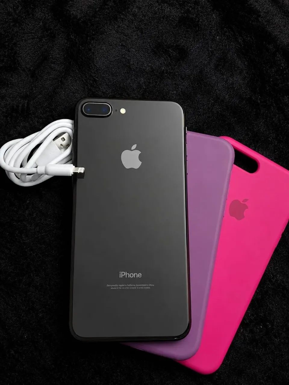 iPhone 8 plus, 256gb com carregador capa e película 