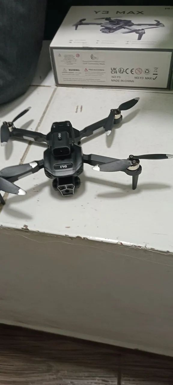 Drone tamanho pequeno dobrável  - Foto 2